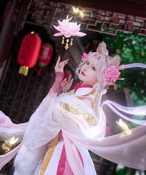 王者荣耀嫦娥拒霜思主题曲歌词是什么？完整版歌词哪里可以查看？